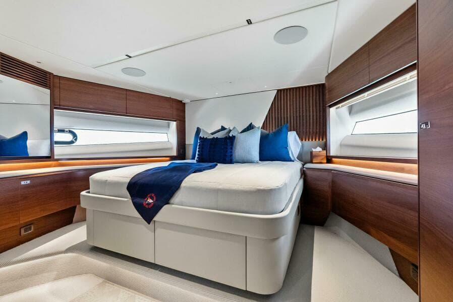 2024 Princess Y72 Motor Yacht