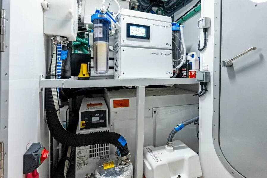 2024 Princess Y72 Motor Yacht 