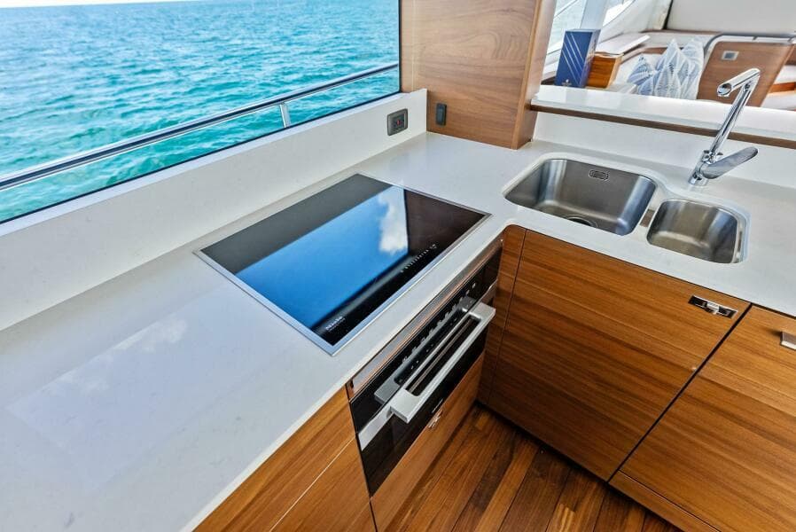 2024 Princess Y72 Motor Yacht