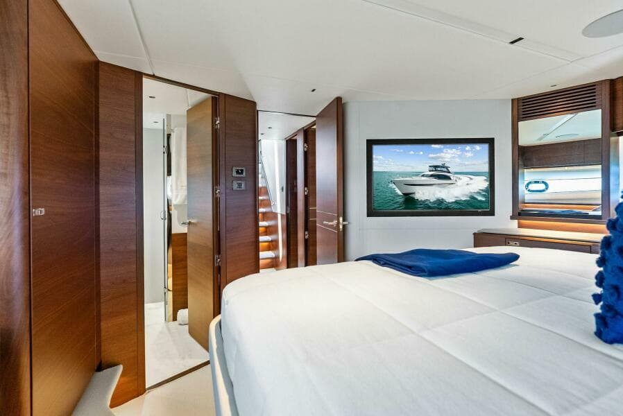 2024 Princess Y72 Motor Yacht