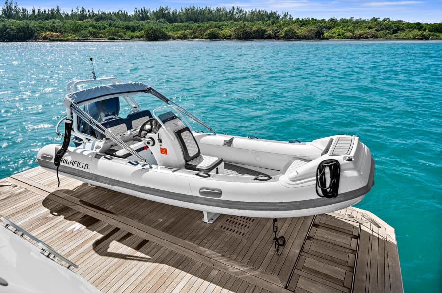 2024 Ocean Alexander 32 L