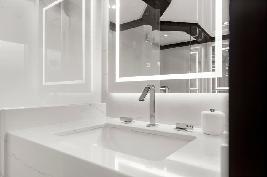 2024 Ocean Alexander 32 L