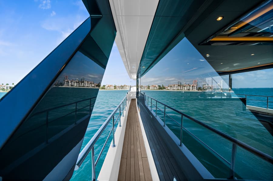 2024 Ocean Alexander 32 L