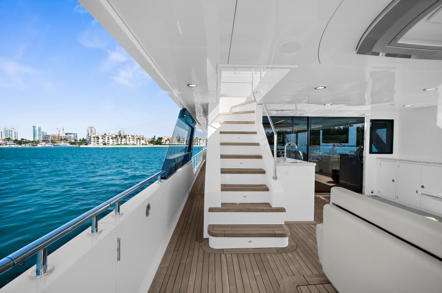 2024 Ocean Alexander 32 L