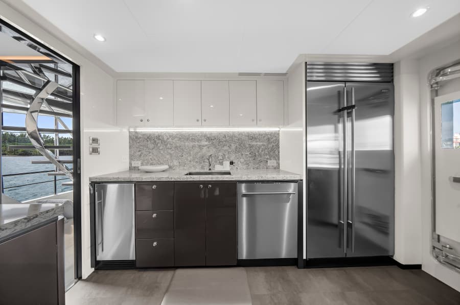 2024 Ocean Alexander 32 L