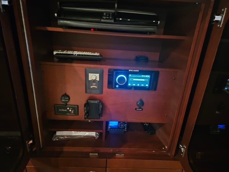 2012 Sea Ray 500 SUNDANCER