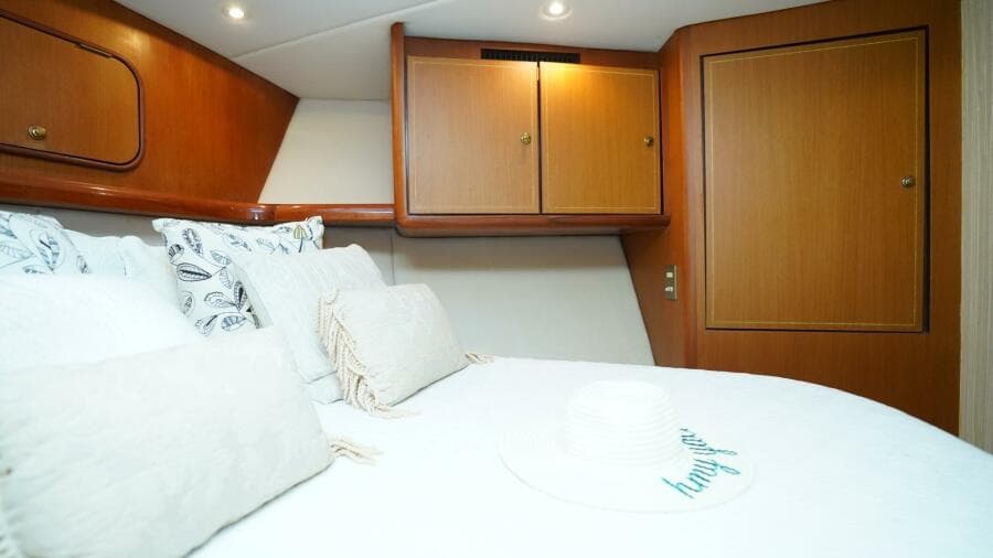 2005 Ocean Yachts 