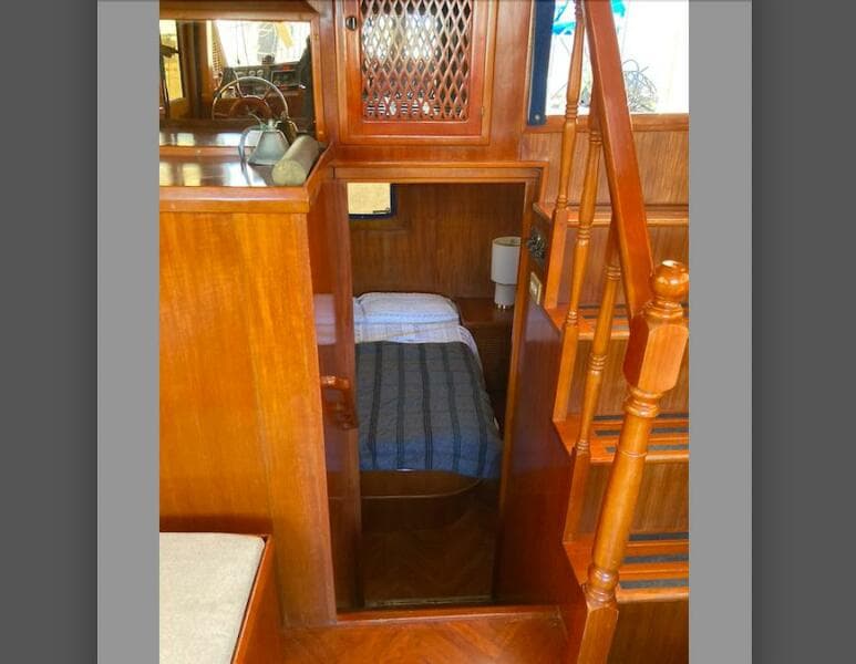 1986 Heritage East Sundeck 36