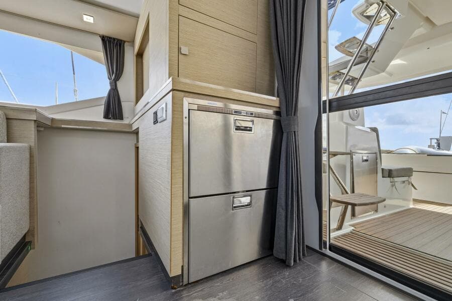 2020 Fountaine Pajot Astrea 42