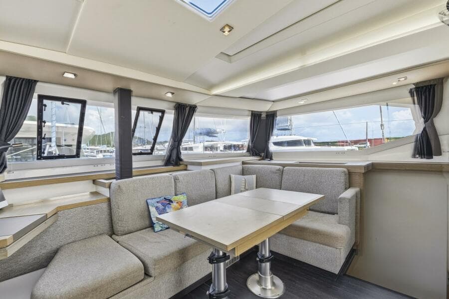 2020 Fountaine Pajot Astrea 42