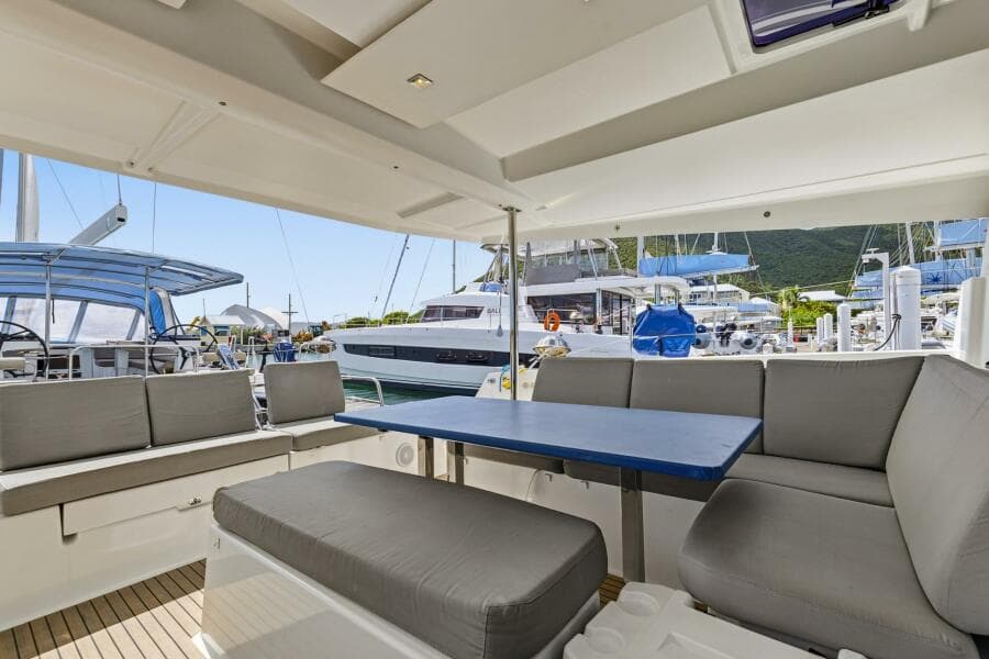 2020 Fountaine Pajot Astrea 42