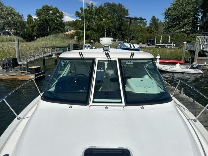 2008 Tiara Yachts 3500 Sovran