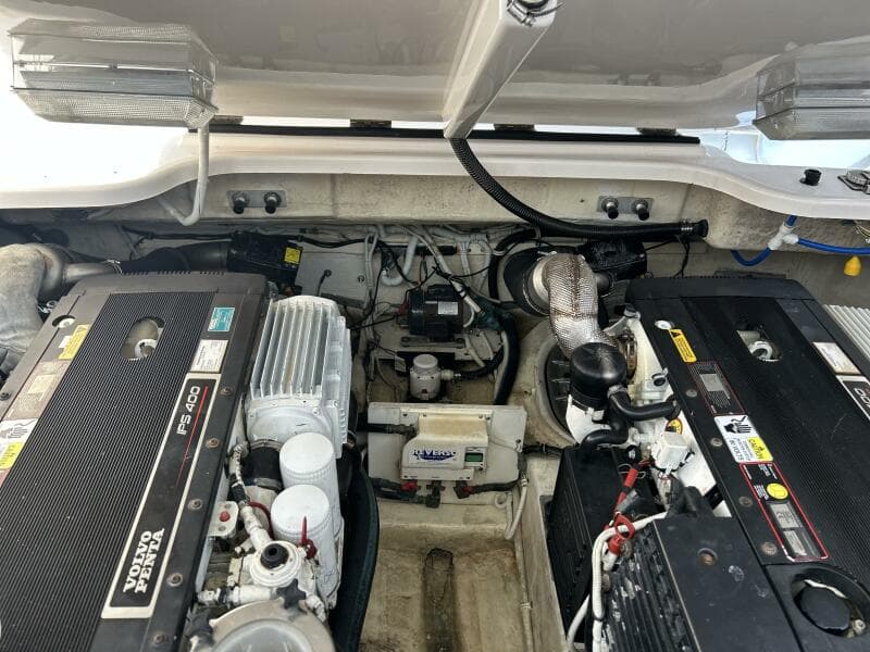 2008 Tiara Yachts 3500 Sovran