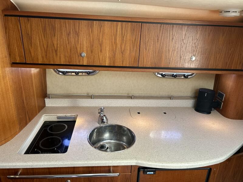 2008 Tiara Yachts 3500 Sovran