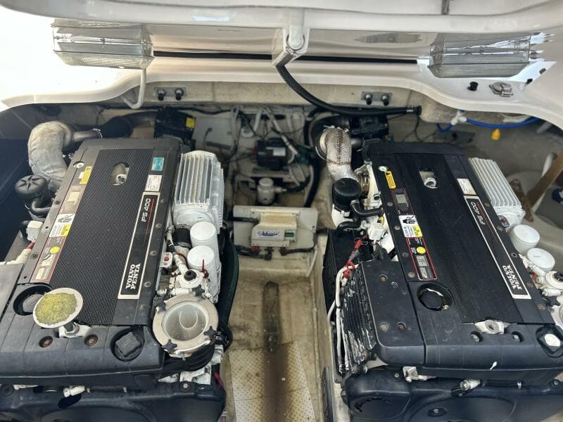 2008 Tiara Yachts 3500 Sovran