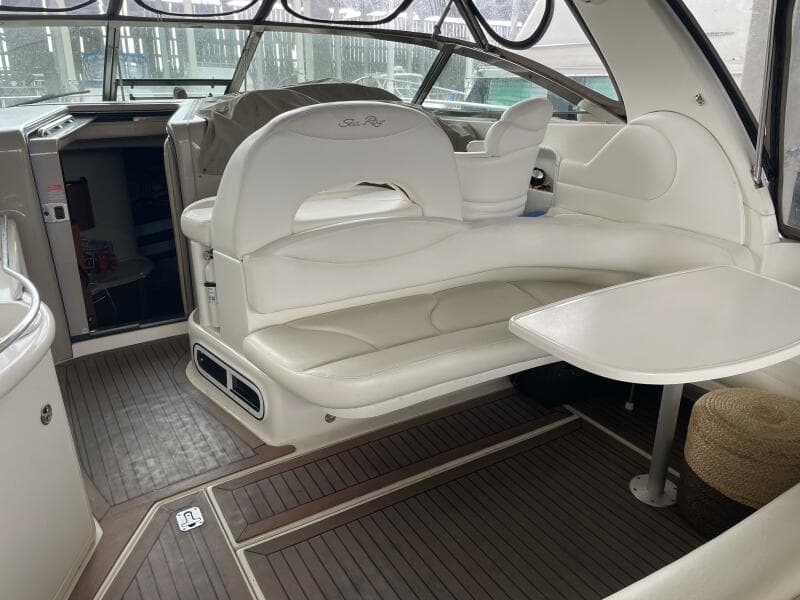 2001 Sea Ray 380 Sundancer