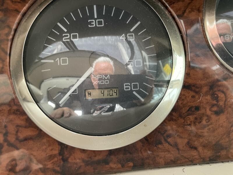 2001 Sea Ray 380 Sundancer