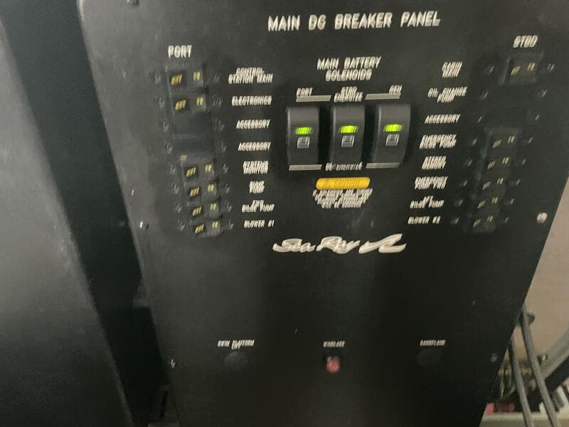 2001 Sea Ray 380 Sundancer