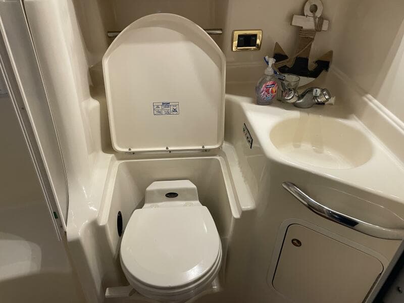 2001 Sea Ray 380 Sundancer