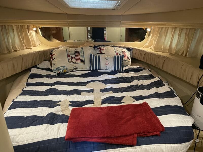 2001 Sea Ray 380 Sundancer