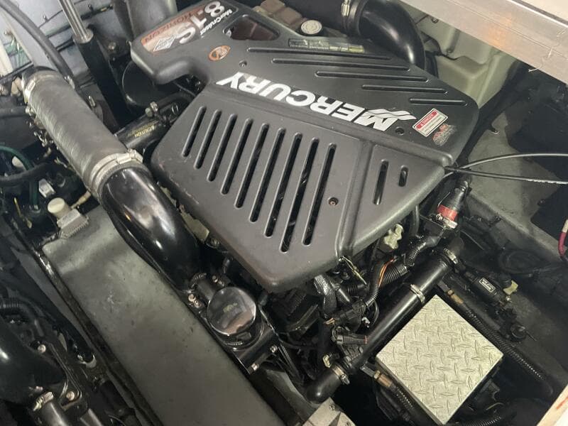 2001 Sea Ray 380 Sundancer