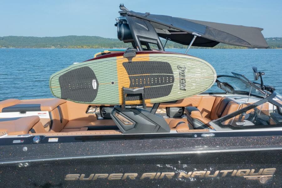 2020 Nautique G25