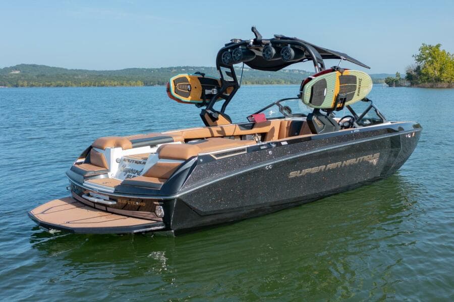 2020 Nautique G25