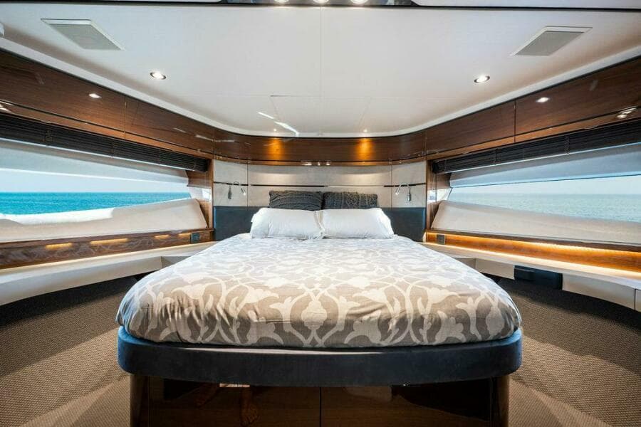 Princess 65 - Stateroom