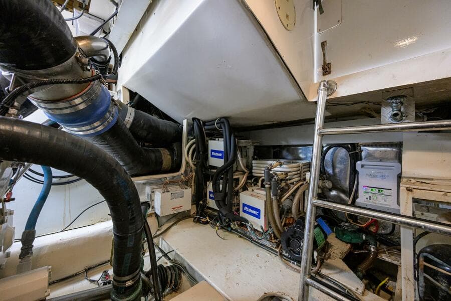 2001 Ocean Yachts 56 Super Sport