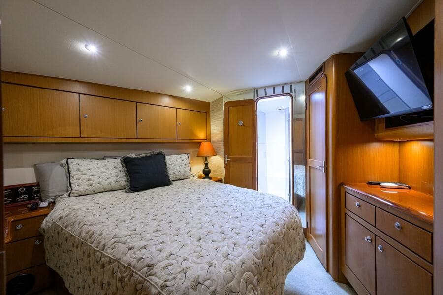 2001 Ocean Yachts 56 Super Sport