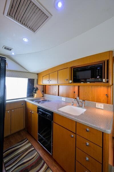 2001 Ocean Yachts 56 Super Sport