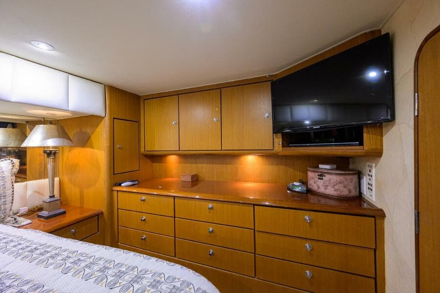 2001 Ocean Yachts 56 Super Sport