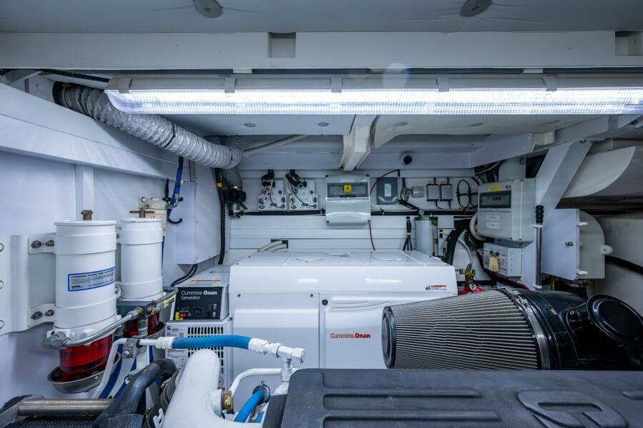 2015 Fairline 78 Squadron