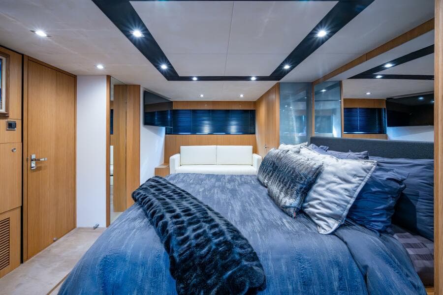 2015 Fairline 78 Squadron