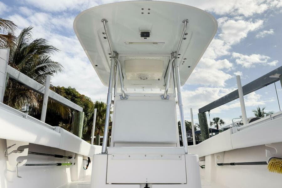 2007 Invincible 33 Open