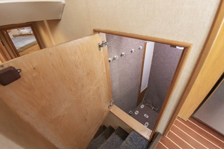 52BuddyDavisFishinFever030