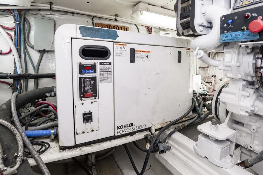 52BuddyDavisFishinFever048