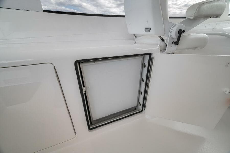 2015 Viking 52 Sport Coupe