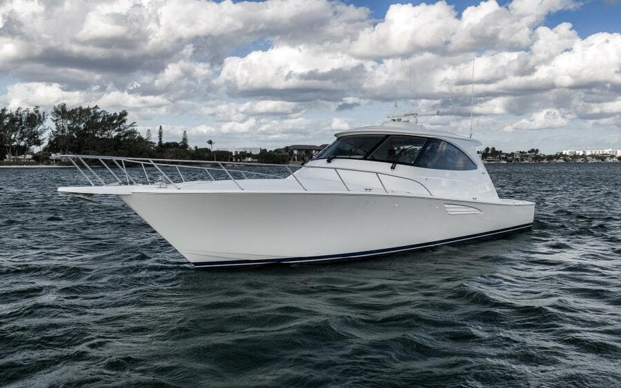 2015 Viking 52 Sport Coupe