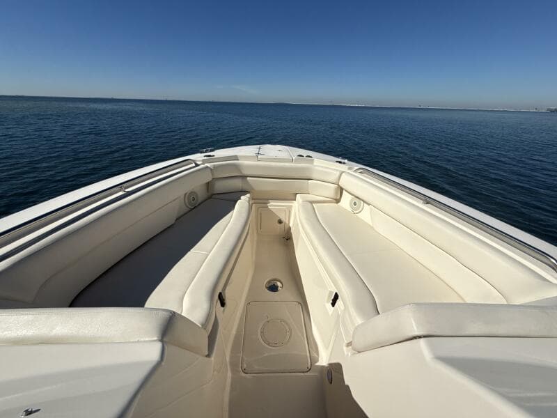 2016 Grady-White 307 Freedom