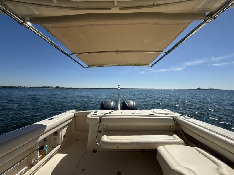 2016 Grady-White 307 Freedom