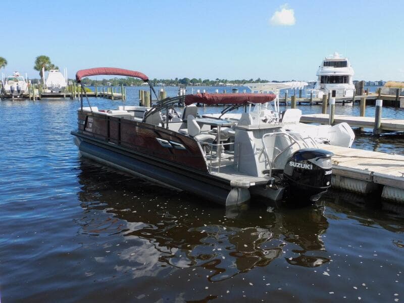 2023 Aqua Patio 275 CBE