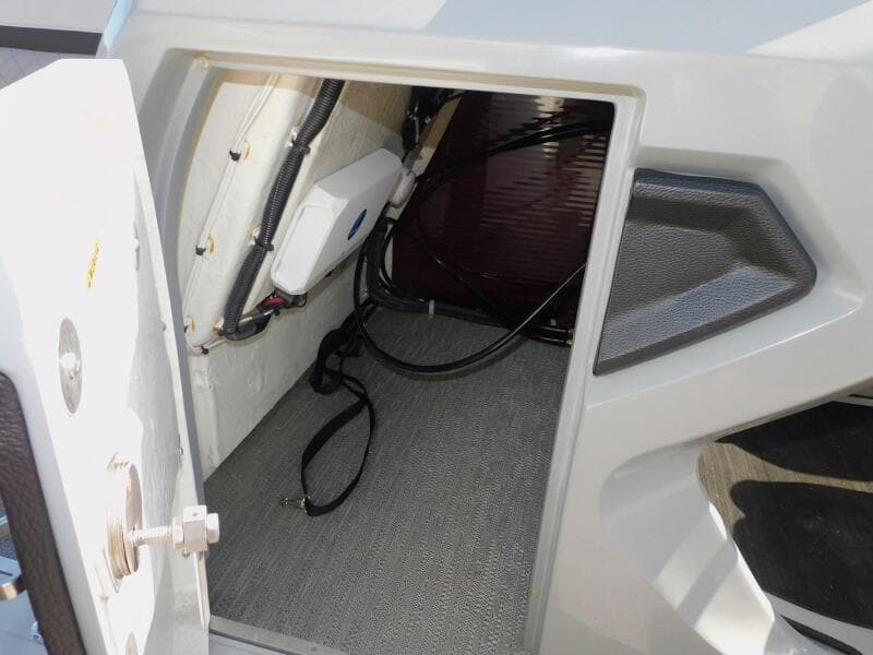 2023 Aqua Patio 275 CBE