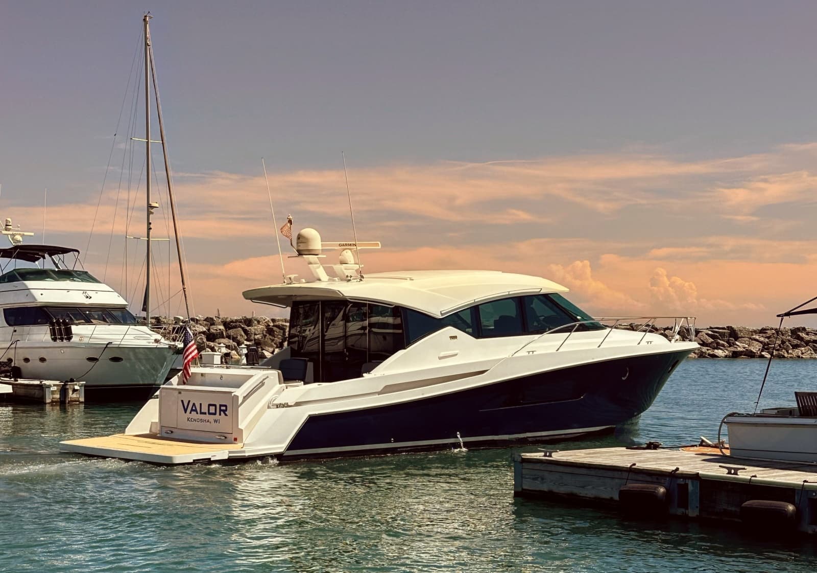 2014 Tiara Yachts 50 Coupe - Photo 7
