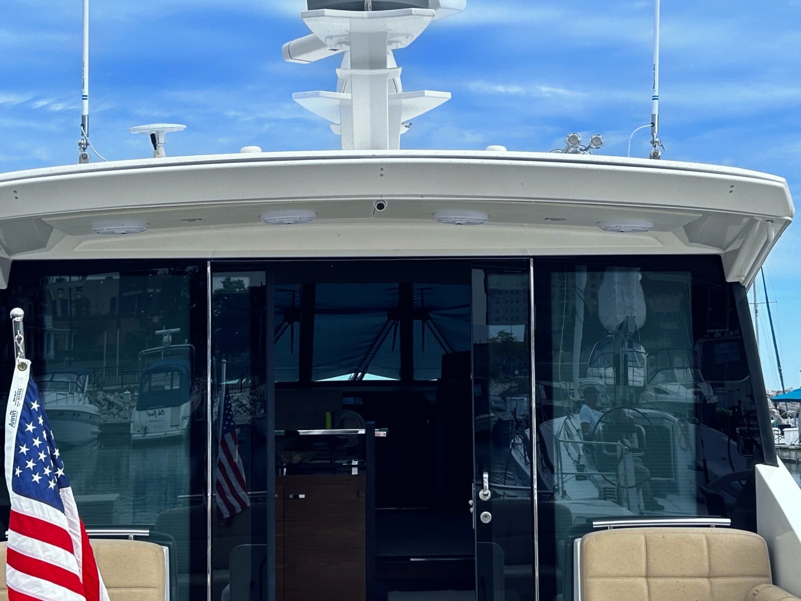 2014 Tiara Yachts 50 Coupe - Photo 12