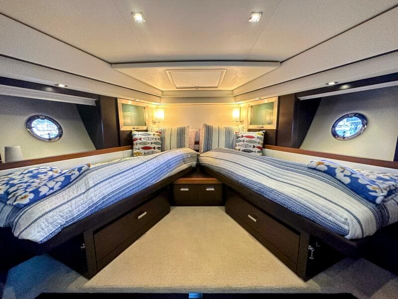 2014 Tiara Yachts 50 Coupe