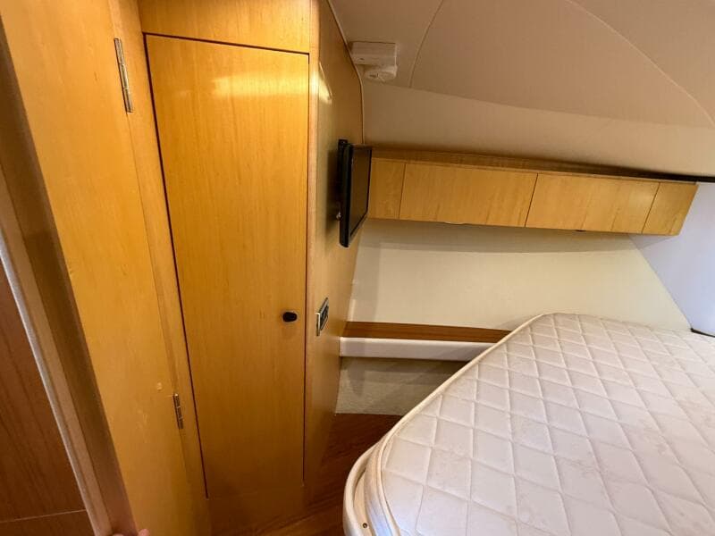 2013 Tiara Yachts 3600 Coronet