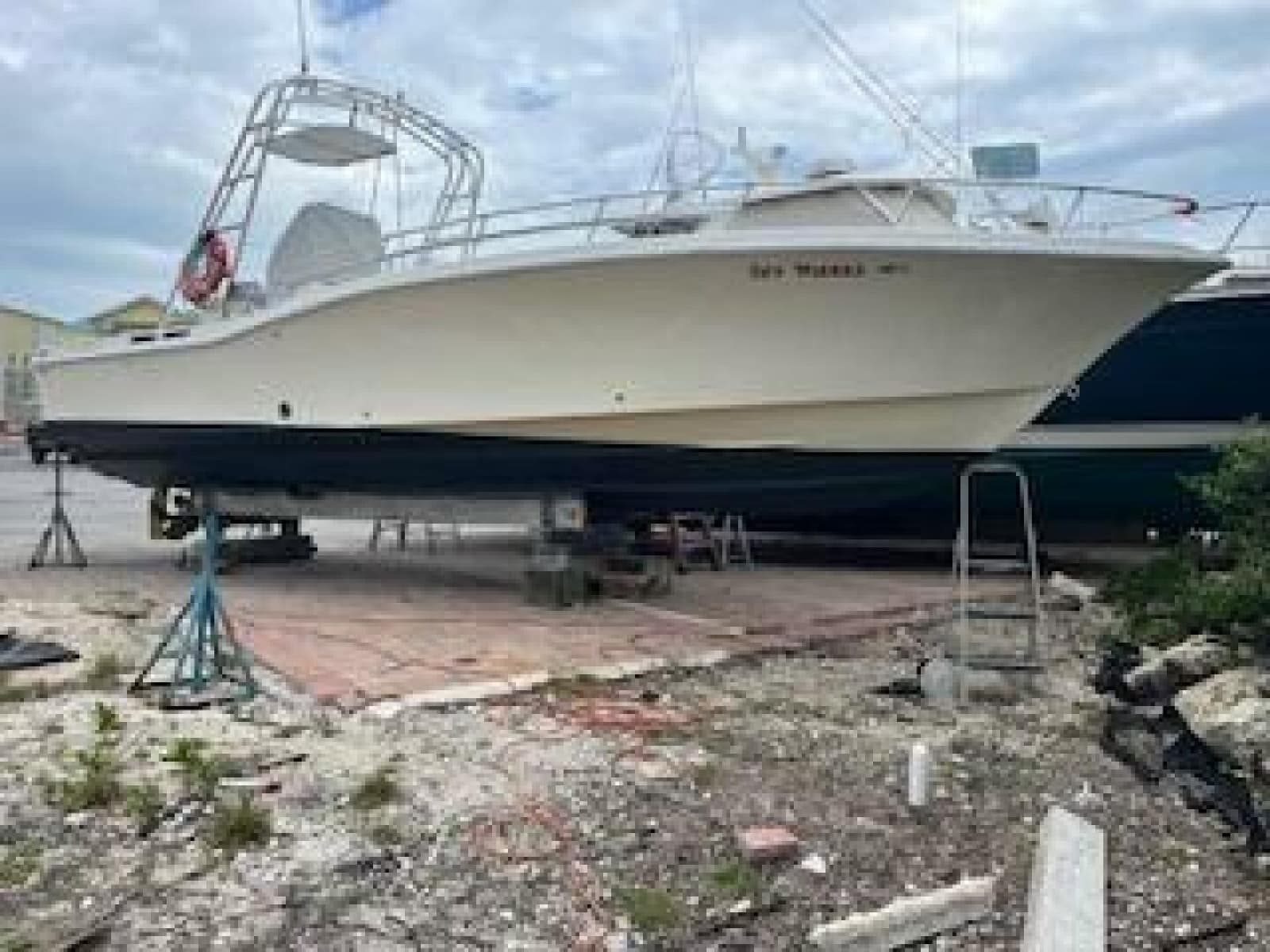 2019 OceanPro 35 - Photo 14