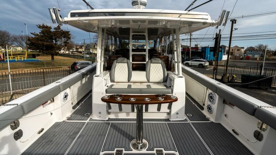 2023 Everglades 455 Center Console