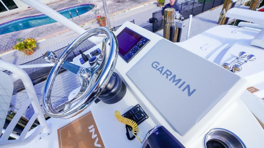 2024 Invincible 43 Open